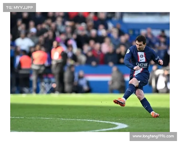 法甲赛场精彩任意球集锦:技术与艺术的完美结合 法甲赛场精彩任意球集锦:技术与艺术的完美结合